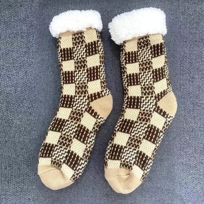 Grid red fluffy socks