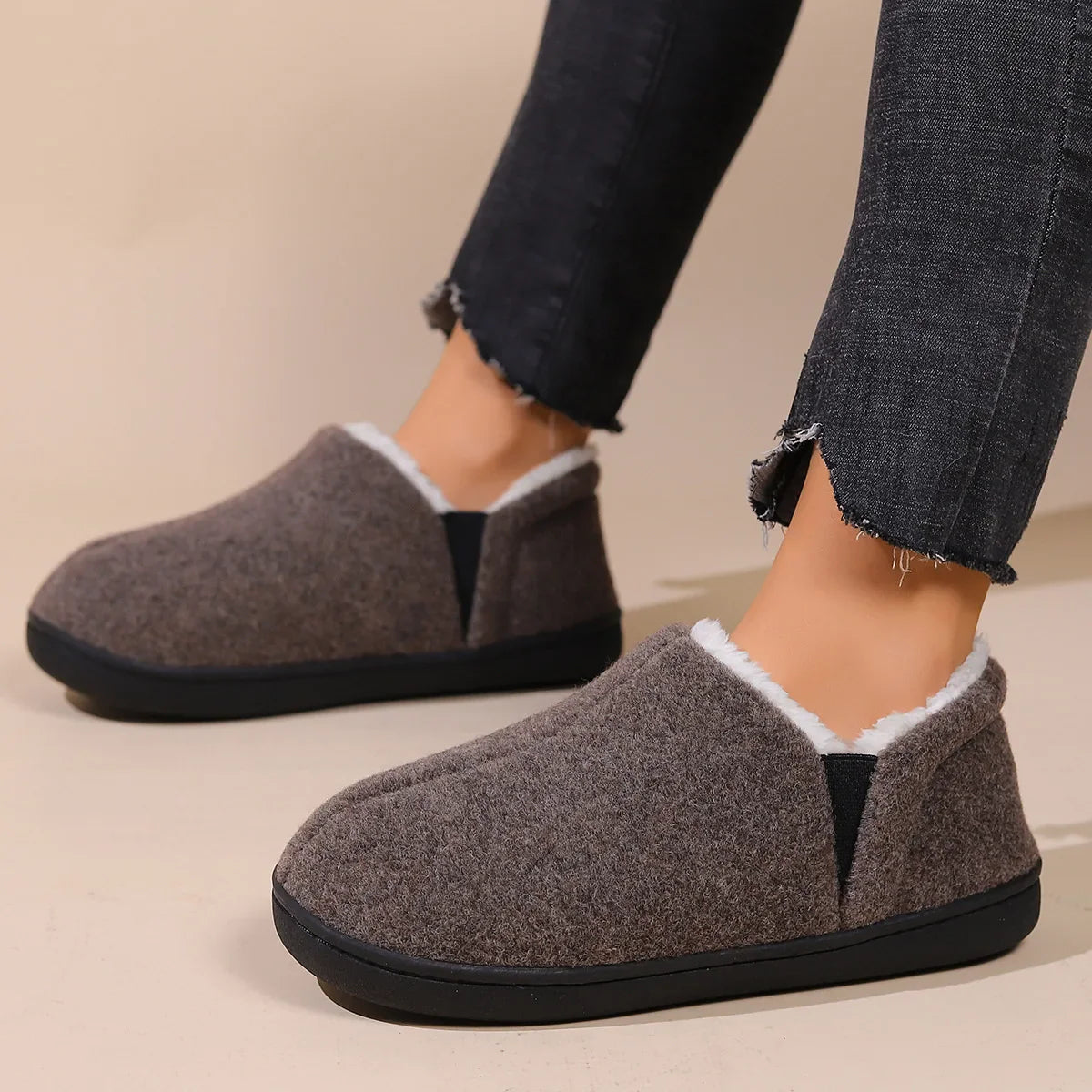 Cosy fluffy slippers Velvet